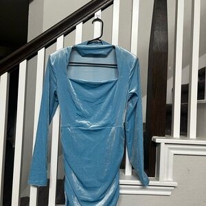 Elegant Blue Long Sleeve Dress